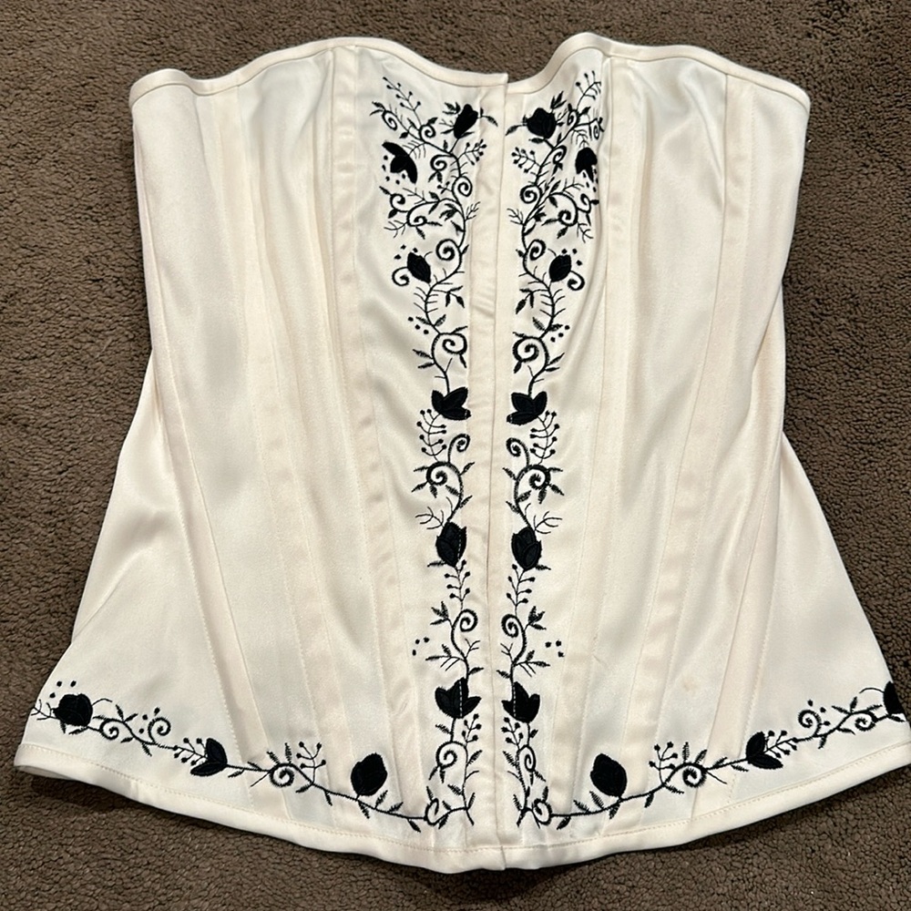 Corset size L - worn once
